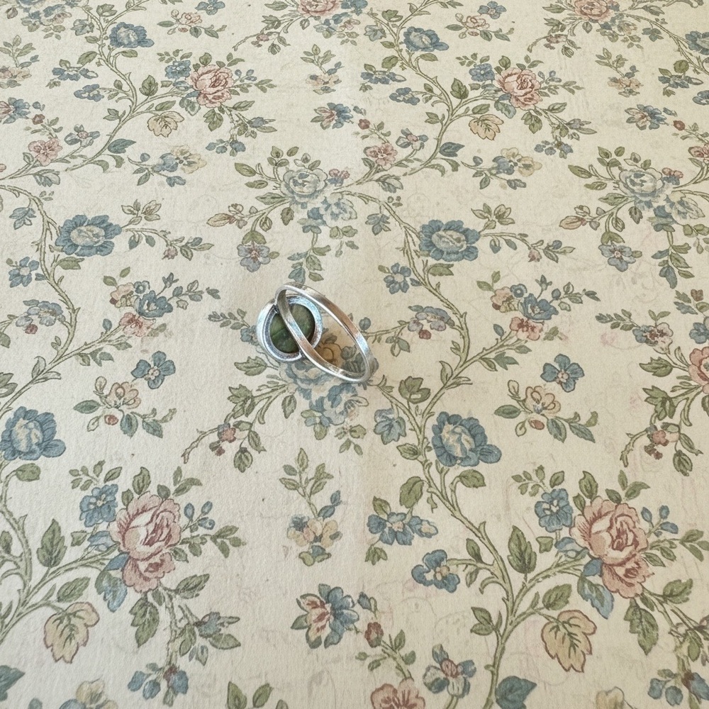 Green Turquoise Ring size 7 stamped 925​ - Picture 4 of 6